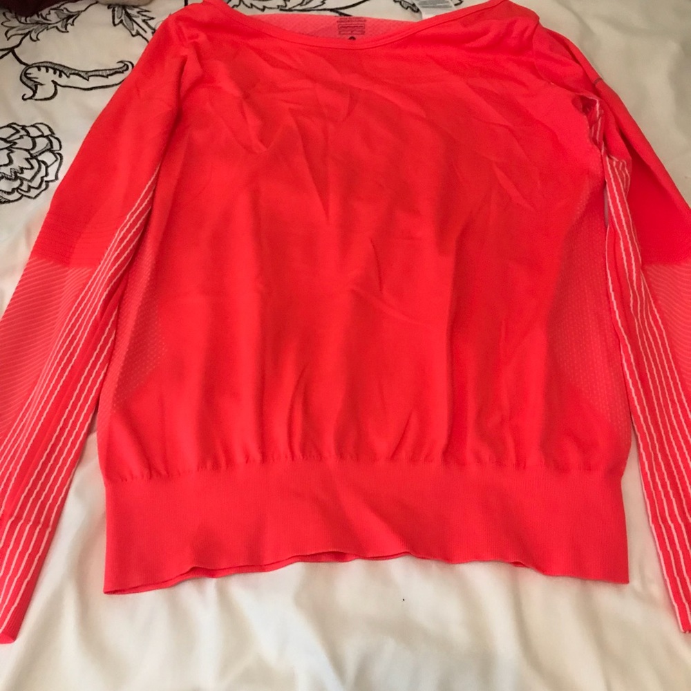 Nike Workout Top